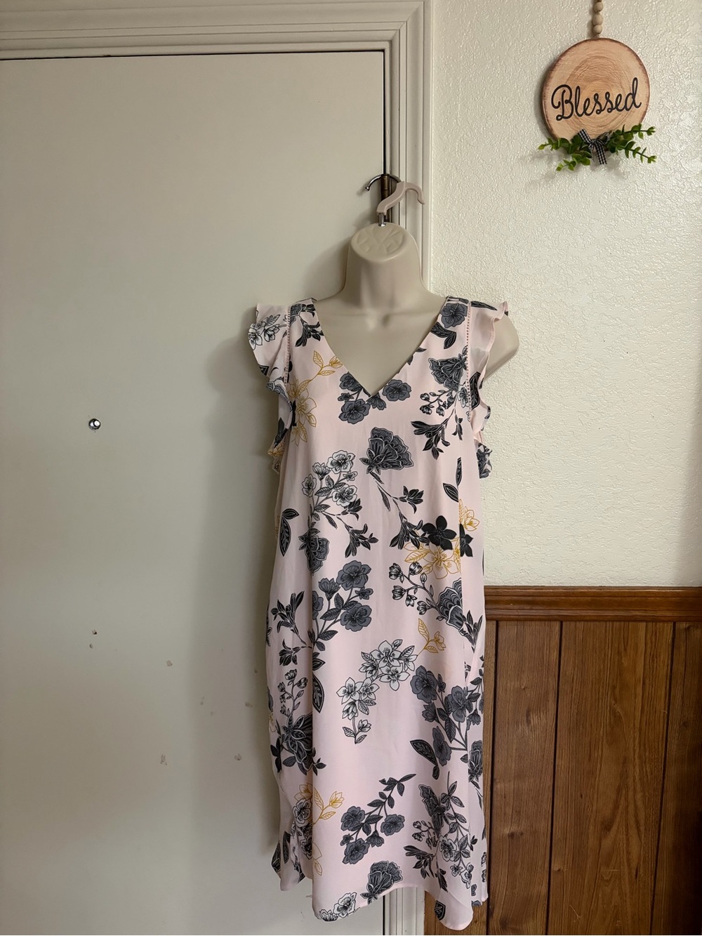 LOFT Pink Floral V-Neck Midi Dress with Ruffle Cap Sleeves size S